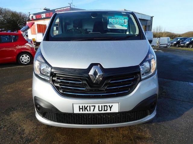 2017 RENAULT TRAFIC LL29 SPORT NAV DCI - Picture 2