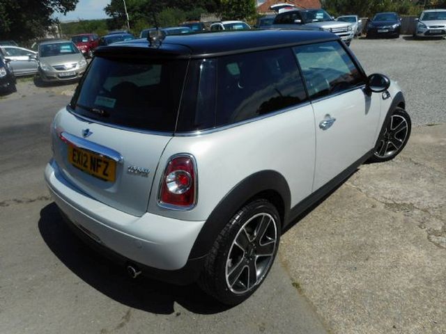 2012 MINI 1.6 LITRE  COOPER SOHO - Picture 4