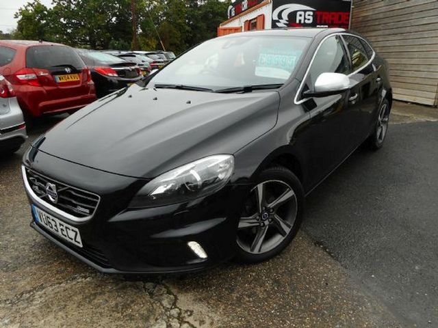 2013 VOLVO V40 R-DESIGN D2  1.6 LITRE - Picture 3