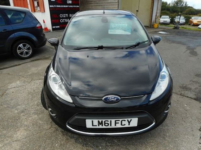 2011 FORD FIESTA TITANIUM  1.4 LITRE - Picture 2