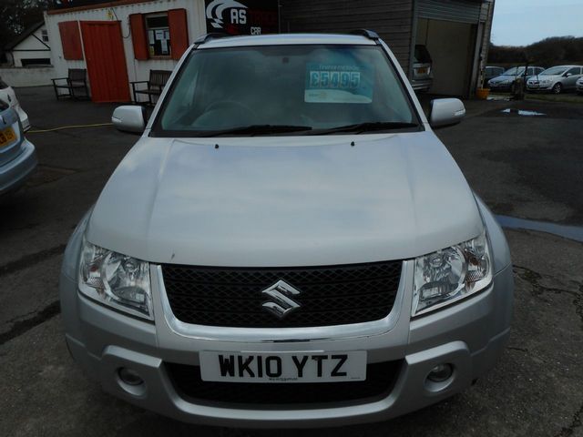 2010 SUZUKI GRAND VITARA 1.6 16v SZ4 3-door - Picture 2