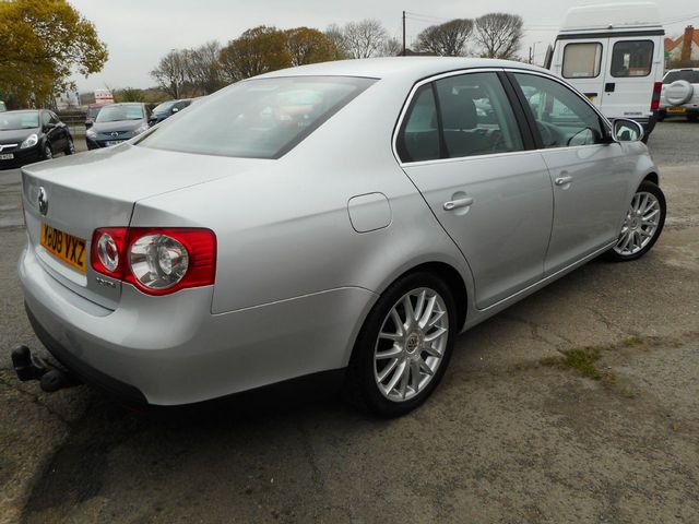 2008 VOLKSWAGEN JETTA Sport TDI 140 - Picture 3