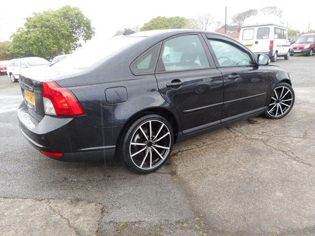 2009 VOLVO S40 1.6D DRIVe S - Picture 3