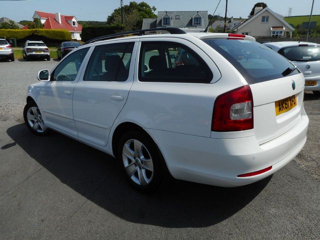 2011 SKODA OCTAVIA S 1.6 TDI CR - Picture 5