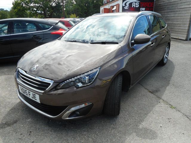 2015 PEUGEOT 308 SW Allure PureTech 130 Stop-Start Auto - Picture 3