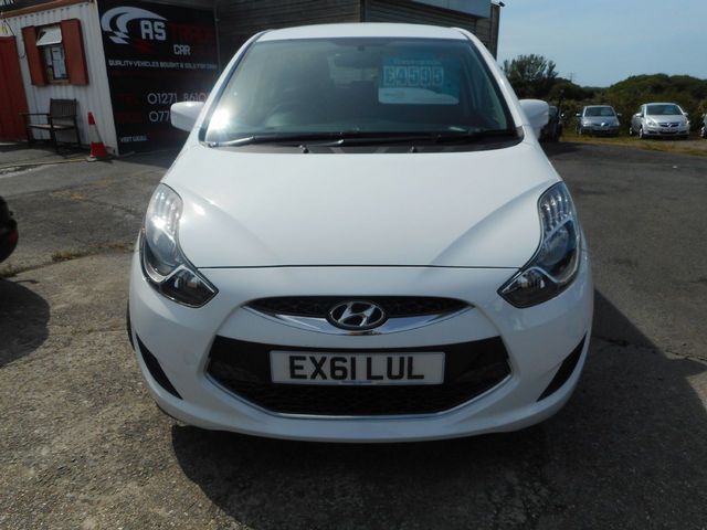 2011 HYUNDAI iX20 1.4 5dr Active - Picture 2