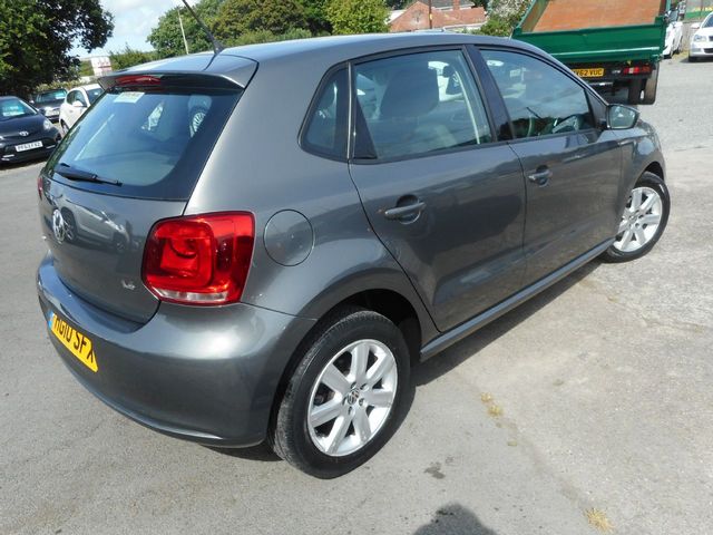 2010 VOLKSWAGEN Polo 1.4 85 PS SE auto - Picture 3