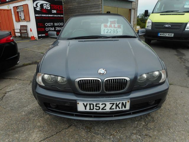 2002 BMW 325CI 2.5i - Picture 2