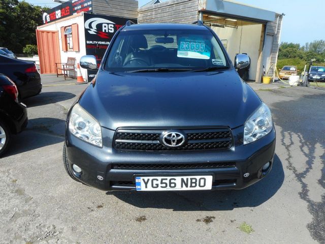 2006 TOYOTA RAV4 2.0 VVT-i XT4 Auto 4x4 - Picture 2