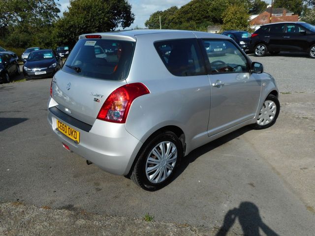 2010 SUZUKI Swift 1.3 SZ2 - Picture 3