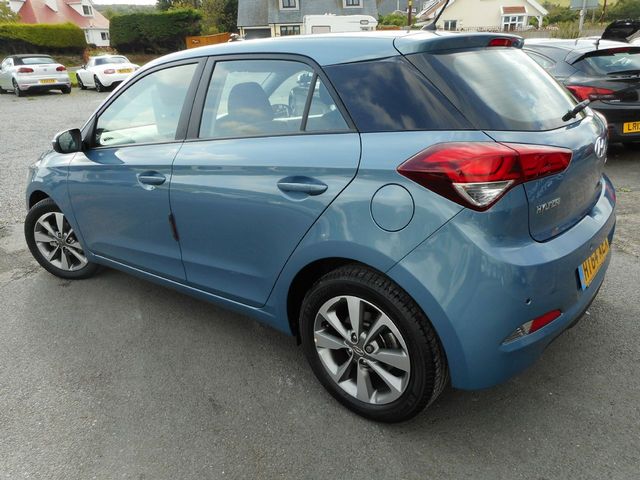 2015 HYUNDAI i20 1.4 100PS SE - Picture 5