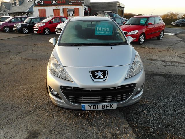 2011 PEUGEOT 207 Active 1.4 VTI 95 - Picture 2