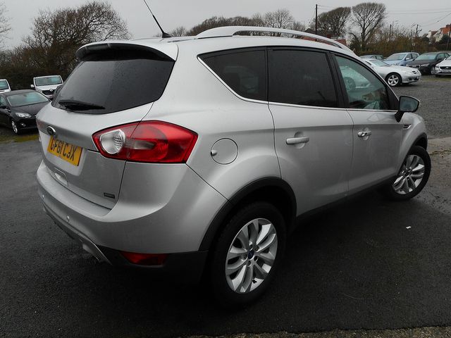 2011 FORD Kuga Titanium 2.0TDCi 140PS 2WD - Picture 3