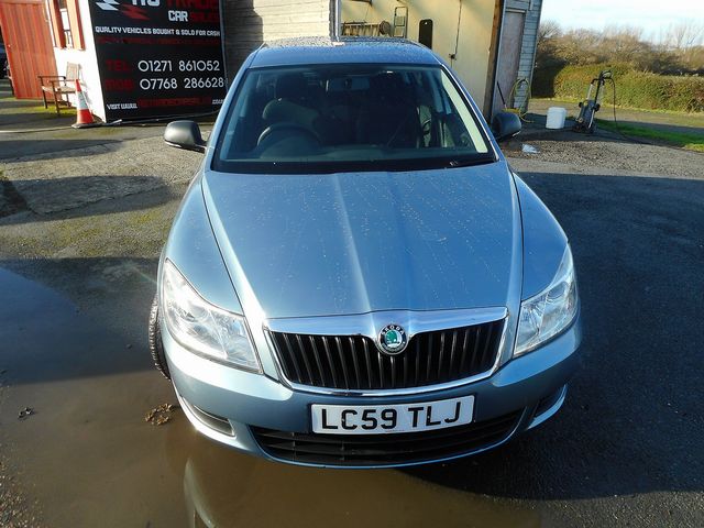 2009 SKODA Octavia S 1.9 TDI PD auto - Picture 2