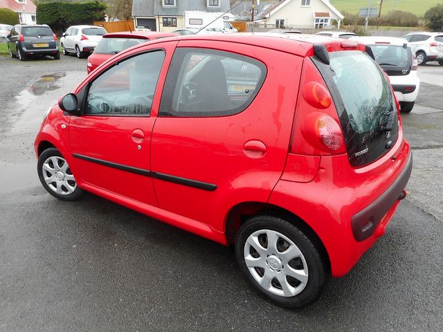 2009 PEUGEOT 107 Urban 1.0 - Picture 4