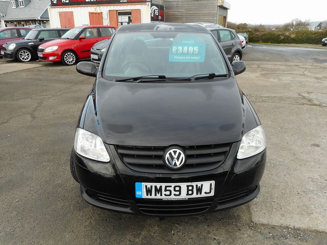 2010 VOLKSWAGEN Fox 1.2 Urban - Picture 2