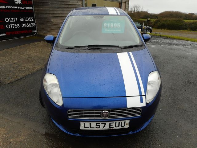 2008 FIAT Grande Punto 1.2 Active Aircon - Picture 2