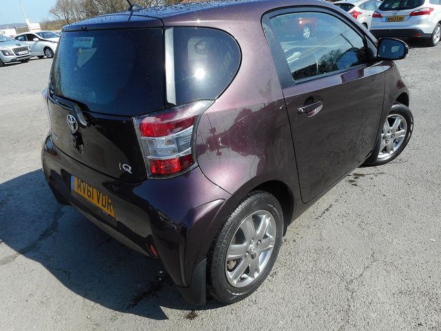 2011 TOYOTA iQ 1.0 VVT-i iQ2 amethyst - Picture 4