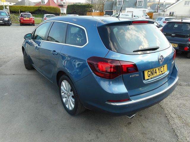 2014 VAUXHALL Astra Sports Tourer ELITE 2.0CDTi 16v (165PS) auto - Picture 5