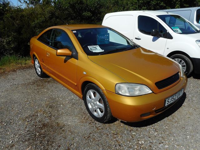 2002 VAUXHALL Astra SRi 1.8i 16v VIP - Picture 2