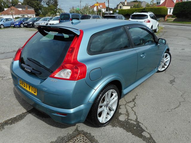 2007 VOLVO C30 2.0D SE Sport - Picture 4