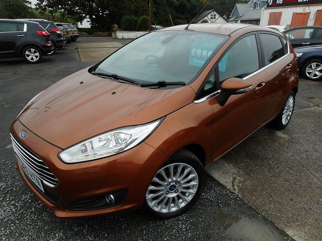 2013 FORD Fiesta Titanium 1.6 120 - Picture 5