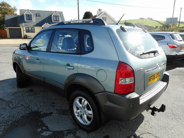 2006 HYUNDAI Tucson 2.0 CRTD CDX - Picture 4