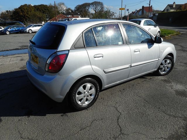 2011 KIA Rio 1.4 2 - Picture 3