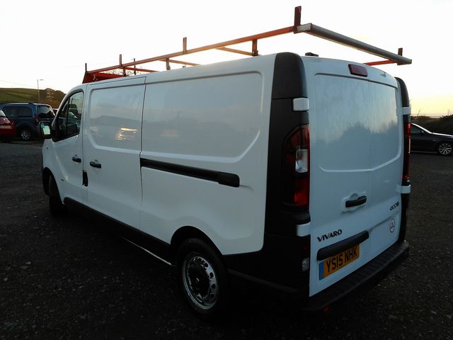 2015 VAUXHALL Vivaro 2900 1.6CDTI (90) S/S ecoFLEX L1H1 - Picture 5