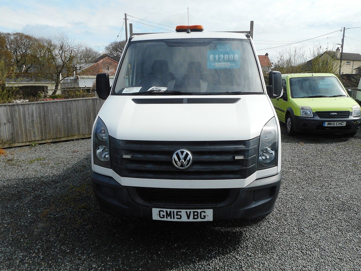 VOLKSWAGEN Crafter CR35 136PS 2.0TDI MWB WITH TAIL LIFT (2015) - Picture 1