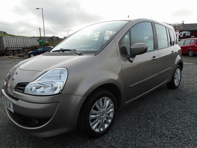 2011 RENAULT Grand Modus Dynamique dCi 88 eco2 - Picture 3