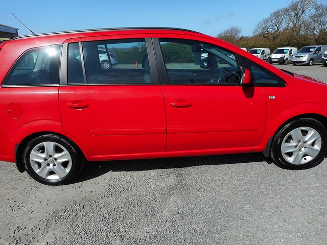 2013 VAUXHALL Zafira EXCLUSIV 1.6i 16v VVT - Picture 5