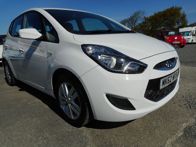 2012 HYUNDAI iX20 1.4 5dr Active - Picture 2