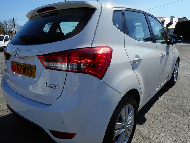 2012 HYUNDAI iX20 1.4 5dr Active - Picture 5