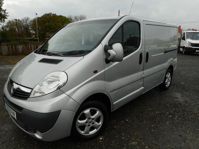 2012 VAUXHALL Vivaro Sport 2700 2.0CDTi (115PS) SWB st rf Eu5 - Picture 5