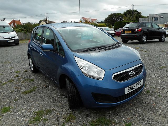 2012 KIA Venga 1.4 CRDi '2 EcoDynamics' - Picture 2