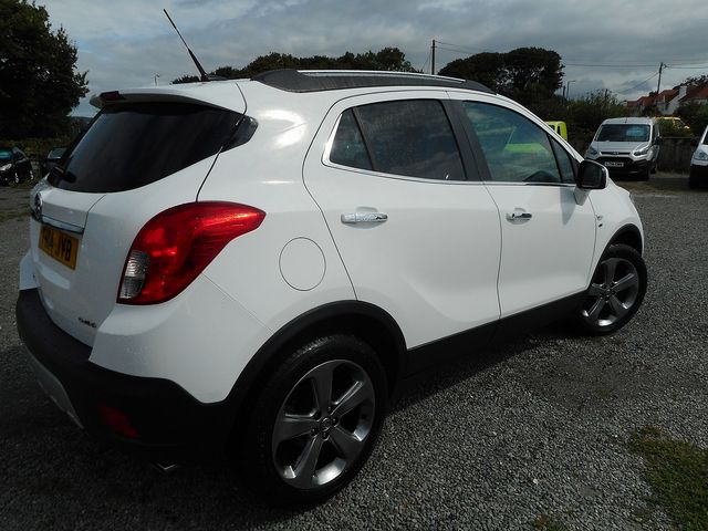 2014 VAUXHALL Mokka SE 1.7 CDTi 130PS S/S 6-spd 4x4 - Picture 2