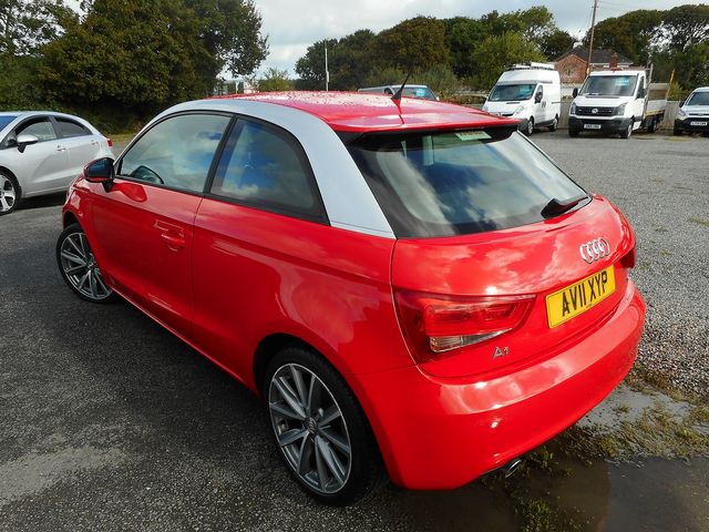 2011 AUDI A1 1.6 TDI Sport 105PS - Picture 5