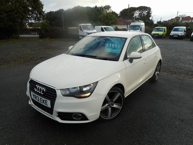 2013 AUDI A1 Sportback 1.6 TDI Sport 105PS - Picture 2