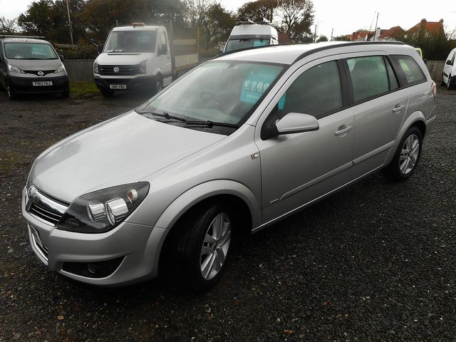 2008 VAUXHALL Astra SXi 1.6i 16v VVT - Picture 4