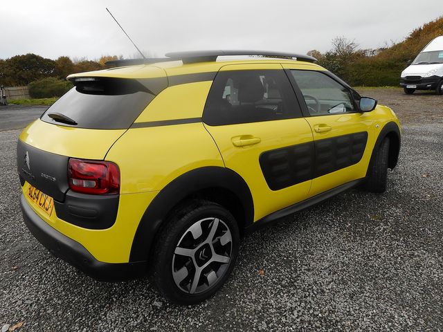 2014 CITROEN C4 Cactus PureTech 82 manual Flair - Picture 3