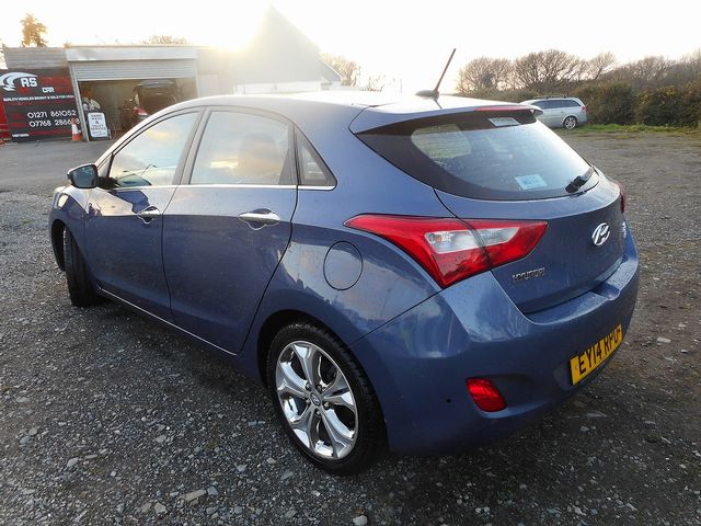 2014 HYUNDAI i30 1.6 CRDi 128PS Premium Auto - Picture 3