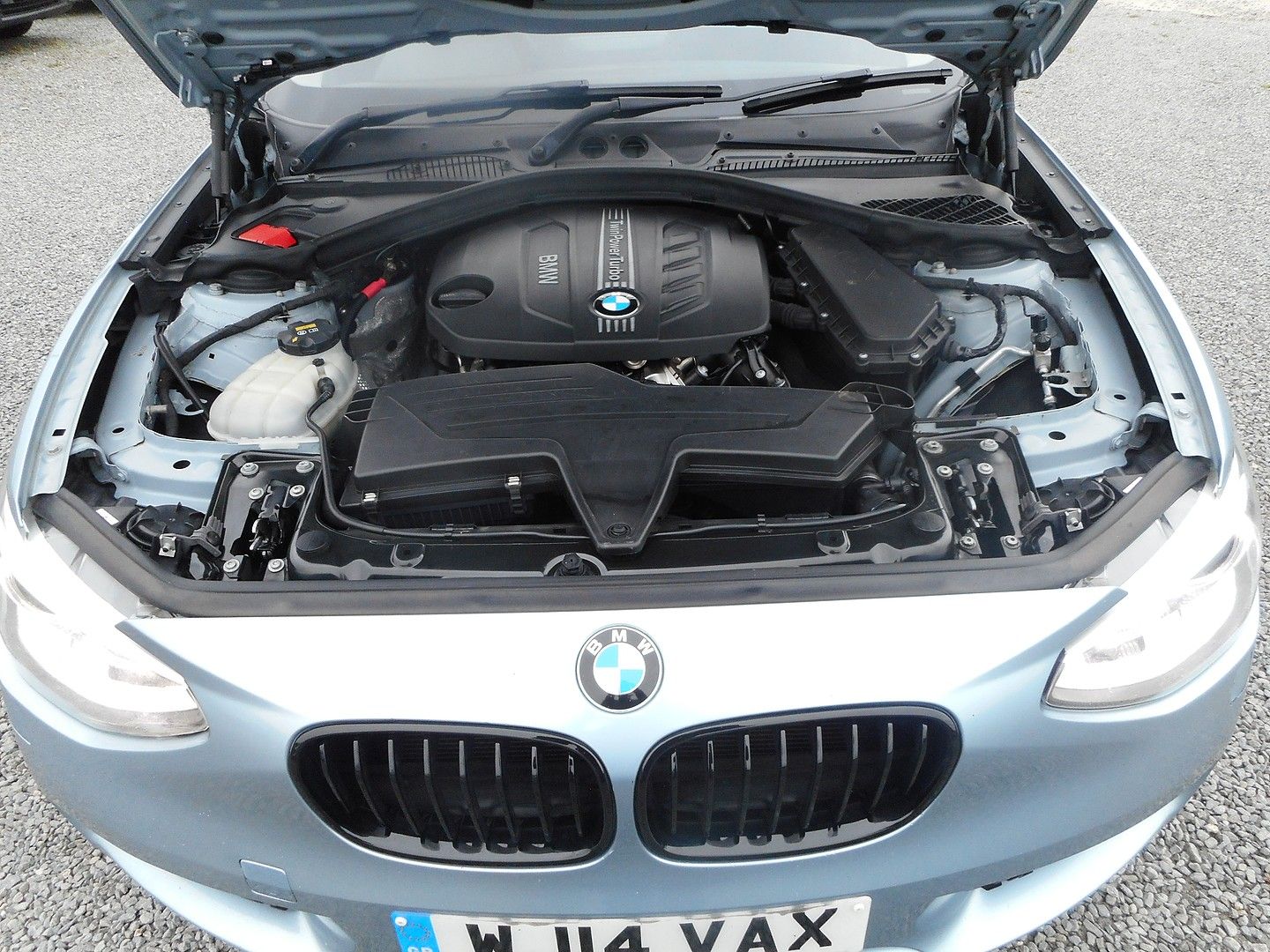 BMW 1 Series 118d SE (2014) - Picture 24