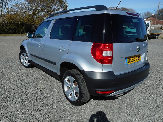 2013 SKODA Yeti 1.6 TDI CR 105 Elegance Greenline - Picture 5