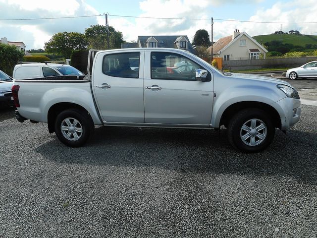 2014 ISUZU D-Max 2.5 4X4 Eiger Double Cab - Picture 5