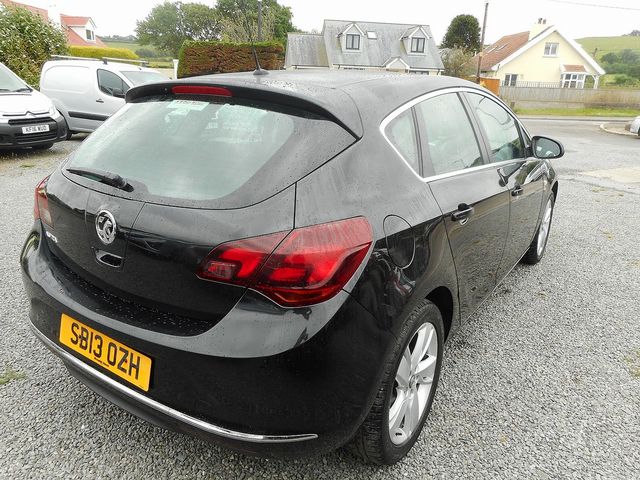 2013 VAUXHALL Astra SRi 1.4i 16v VVT (100PS) - Picture 5