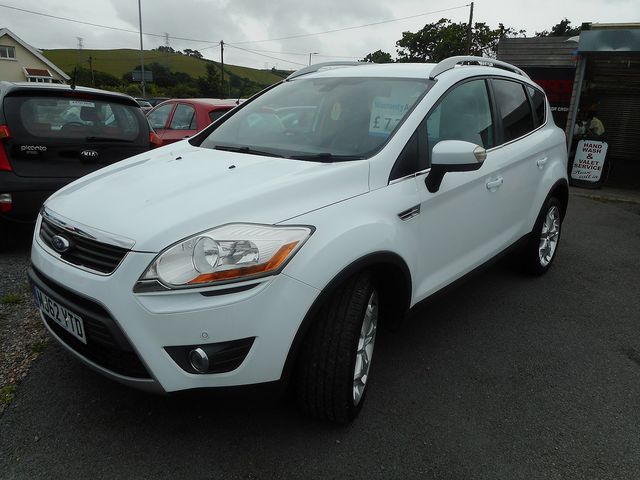 2012 FORD Kuga Titanium 2.0TDCi 163PS AWD - Picture 2