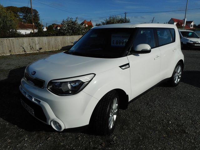 2015 KIA Soul 1.6 CRDI Connect - Picture 2