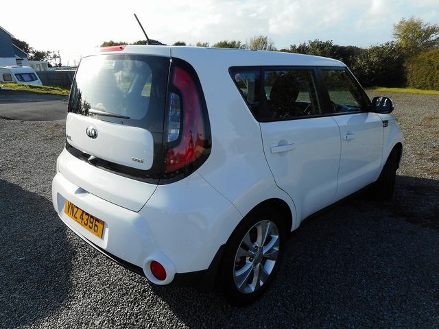 2015 KIA Soul 1.6 CRDI Connect - Picture 4