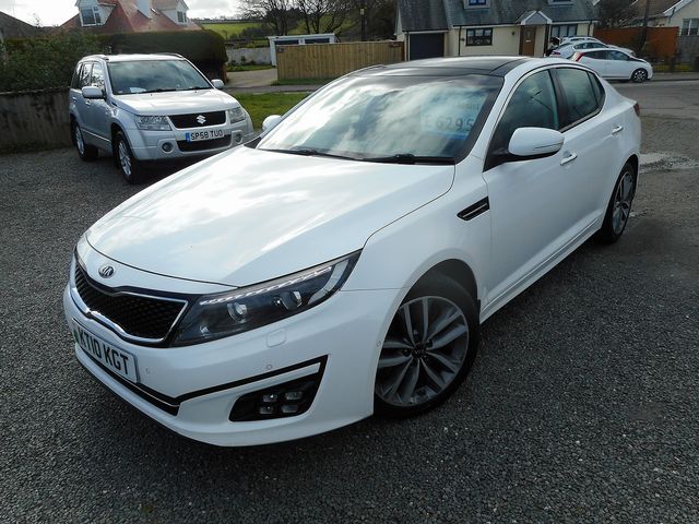 2014 KIA Optima 3 1.7 CRDi 134bhp 6-speed manual ISG - Picture 2